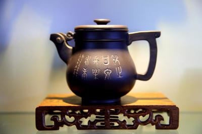 遇見非遺丨土與火同奏的樂章——滎經砂器
